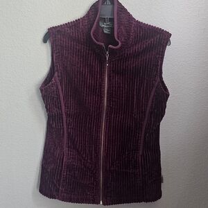 Woolrich corduroy Wine Red Vest small